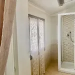 Maison Rebecca Πανσιόν 4*