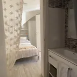 Πανσιόν Maison Rebecca