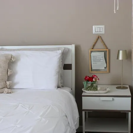 Maison Rebecca Carpi