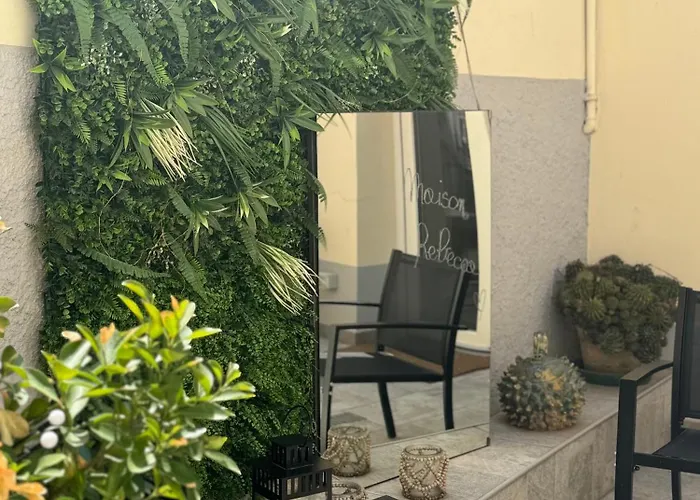 بيت ضيافة Maison Rebecca